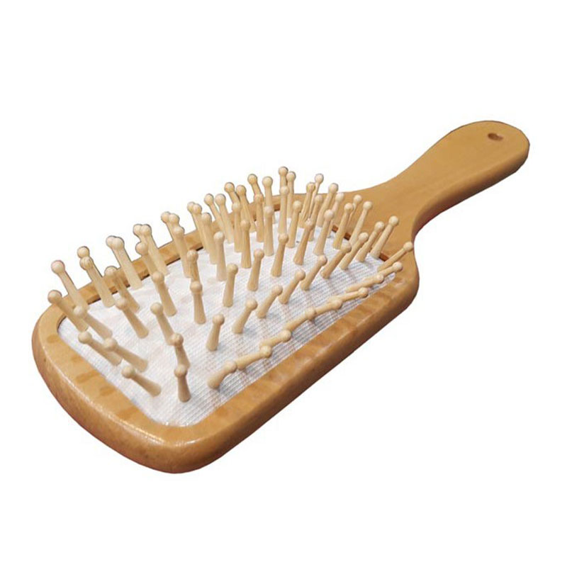 برس چوبی با دندانه های چوبی